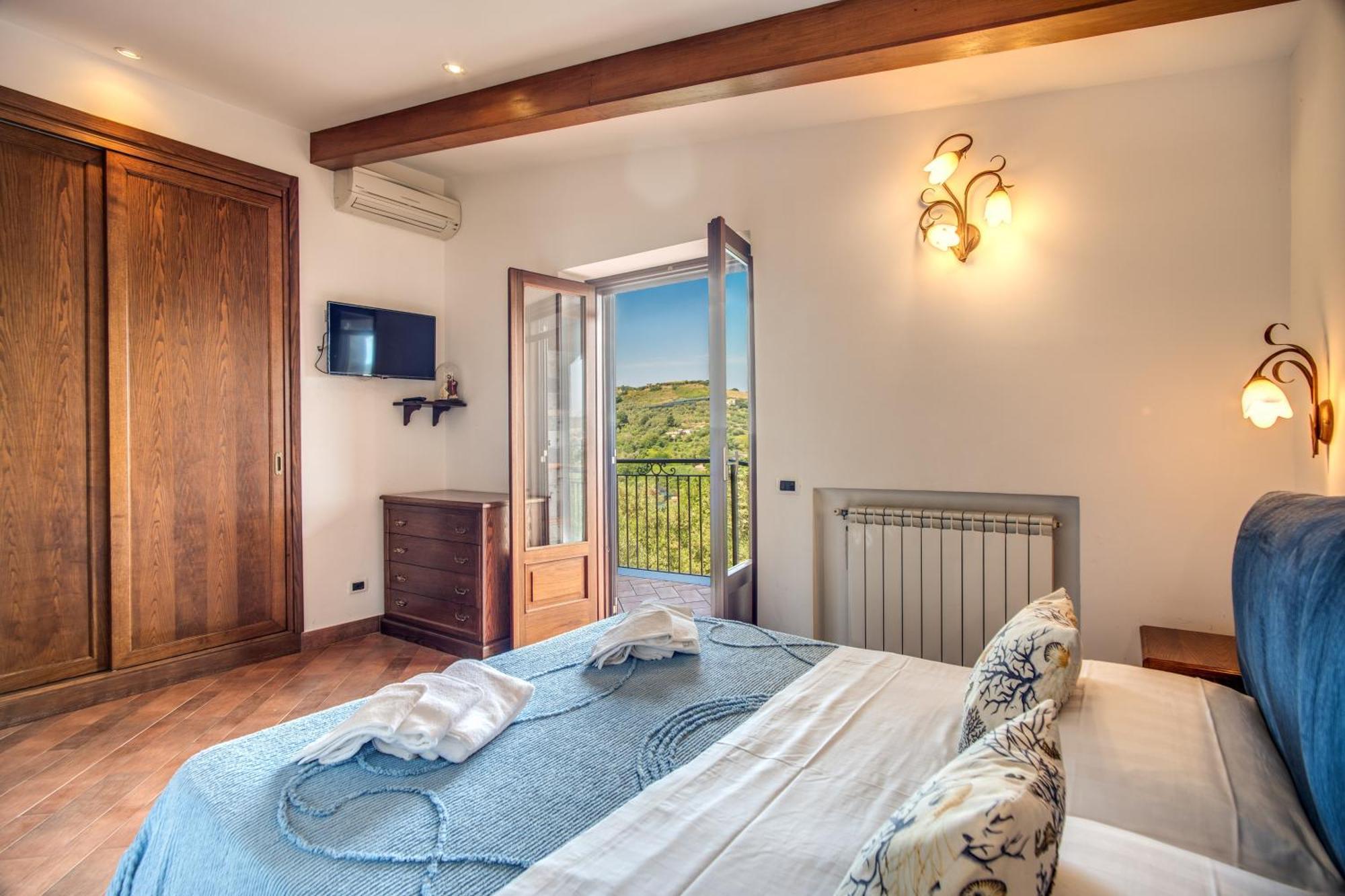 Villa Mattia In The Land Of Sirens Sant'Agata sui due Golfi Luaran gambar